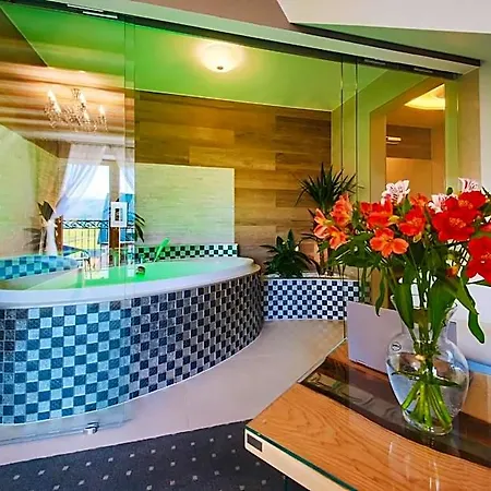 Eco Grand Karpatia Ski&wellness Szálloda