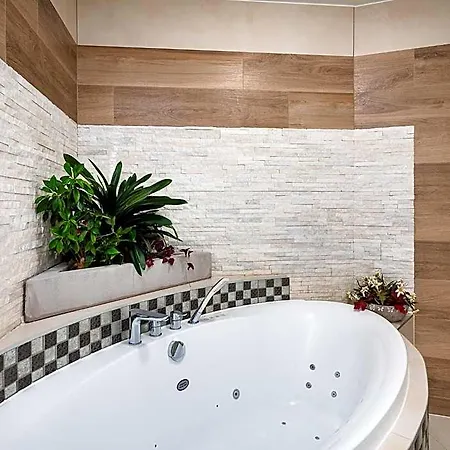 Eco Grand Karpatia Ski&wellness 4*